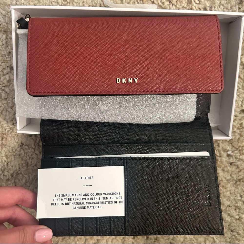 DKNY genuine leather wristlet